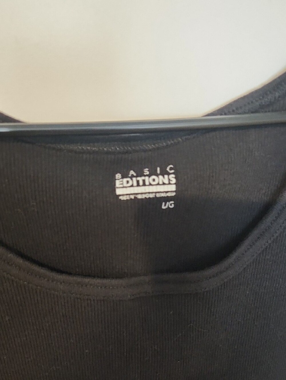 Basic Editions Black Ribbed Tank Top - Picture 2 of 4
